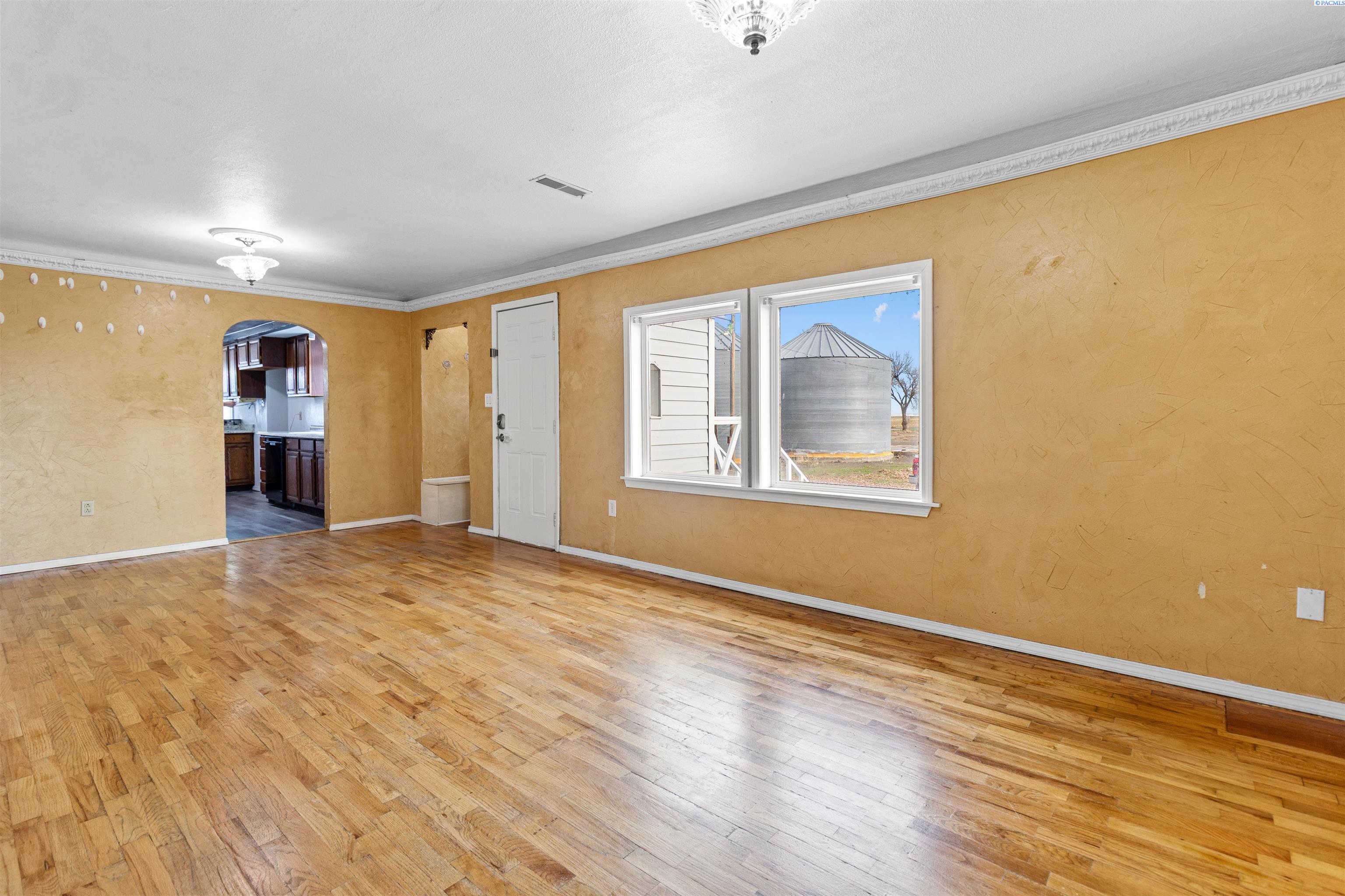 1510 Dilling Road Connell, WA 99326 - Photo 11 of 35 Gallery Image 11
