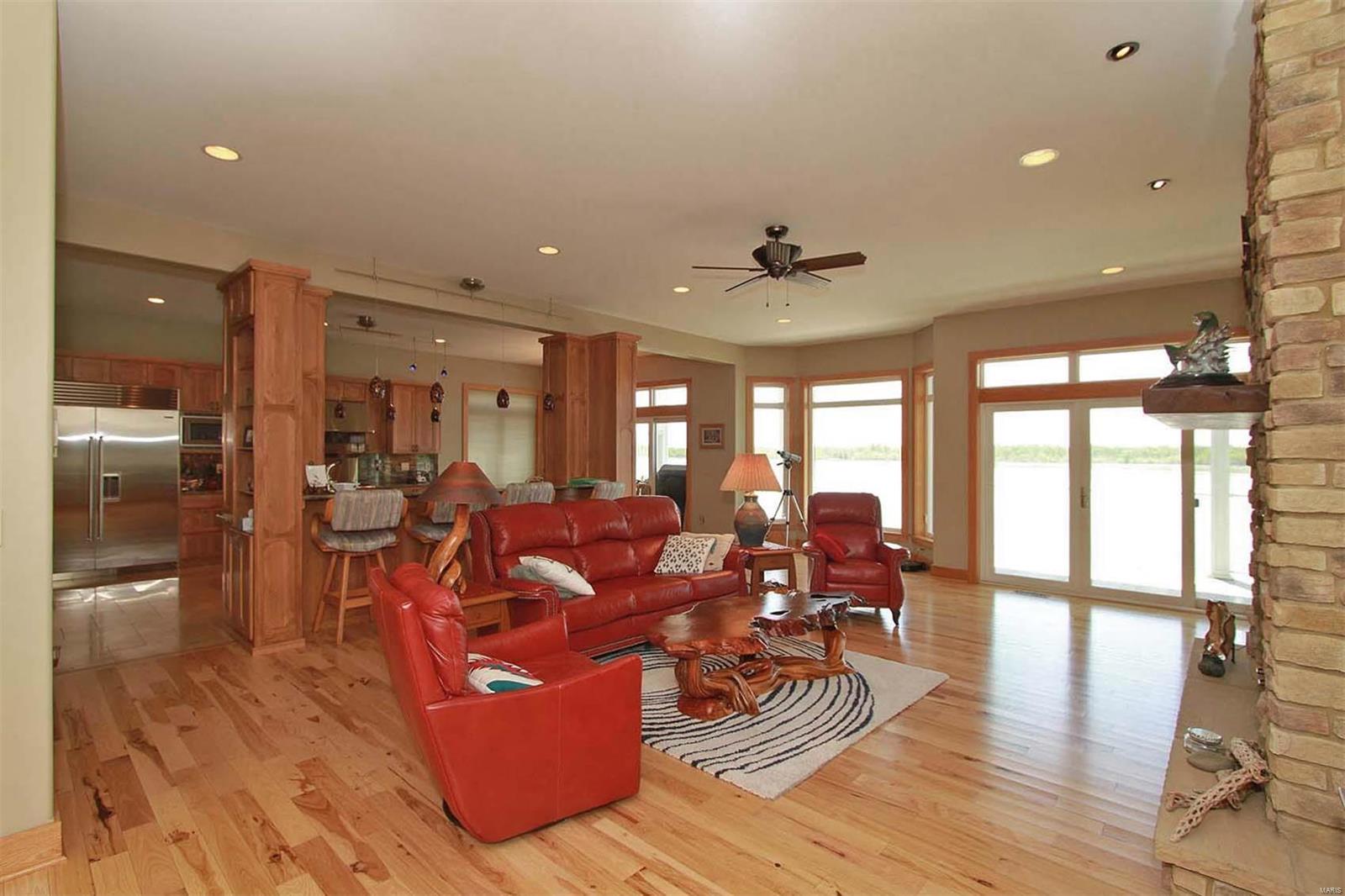 709 Wind Rivers Drive Grafton, IL 62037 - Photo 12 of 35 Gallery Image 12