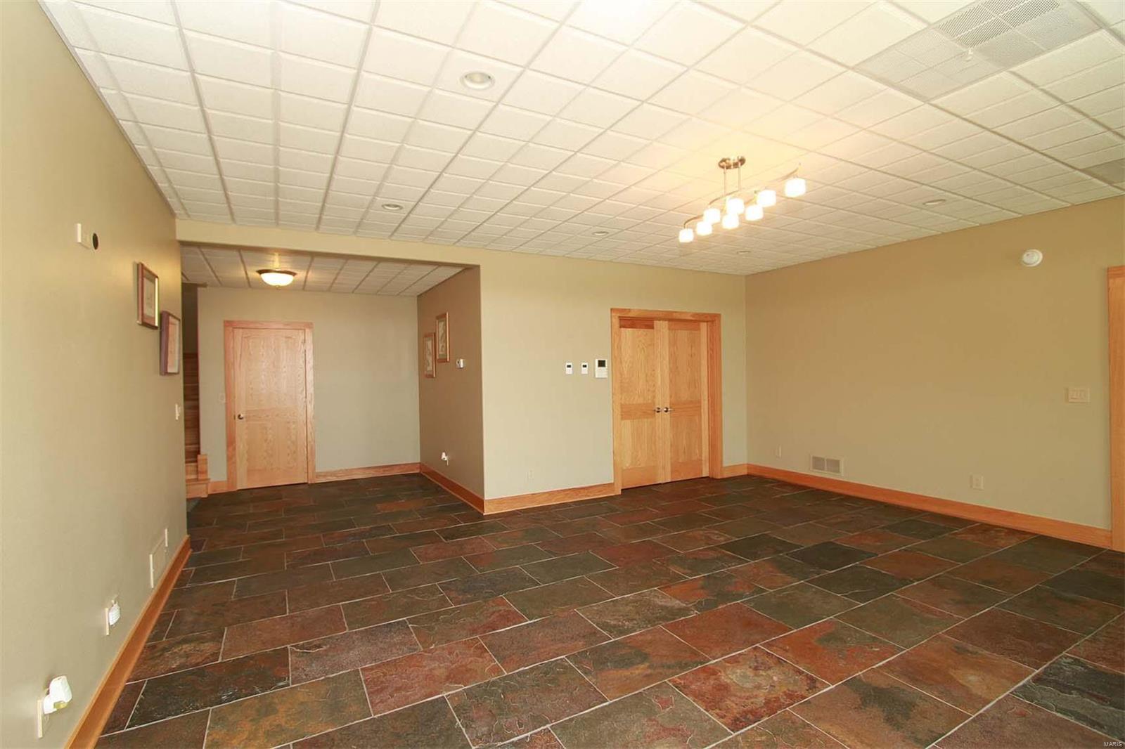 709 Wind Rivers Drive Grafton, IL 62037 - Photo 31 of 35 Gallery Image 31