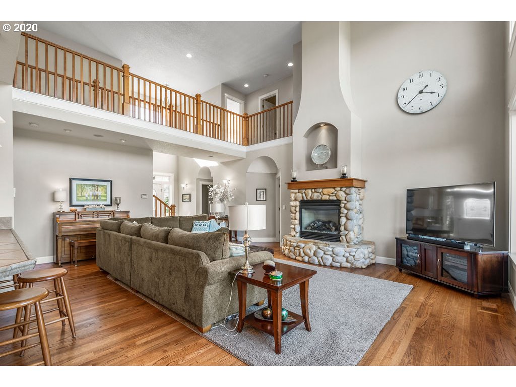 246 Hansen Road Woodland, WA 98674 - Photo 8 of 32 Gallery Image 8