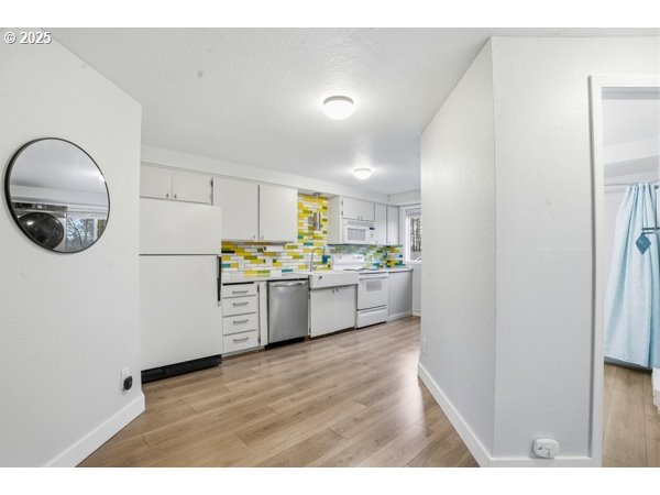 12452 Southeast 110th Court, Unit 117 Clackamas, OR 97015 - Photo 10 of 19