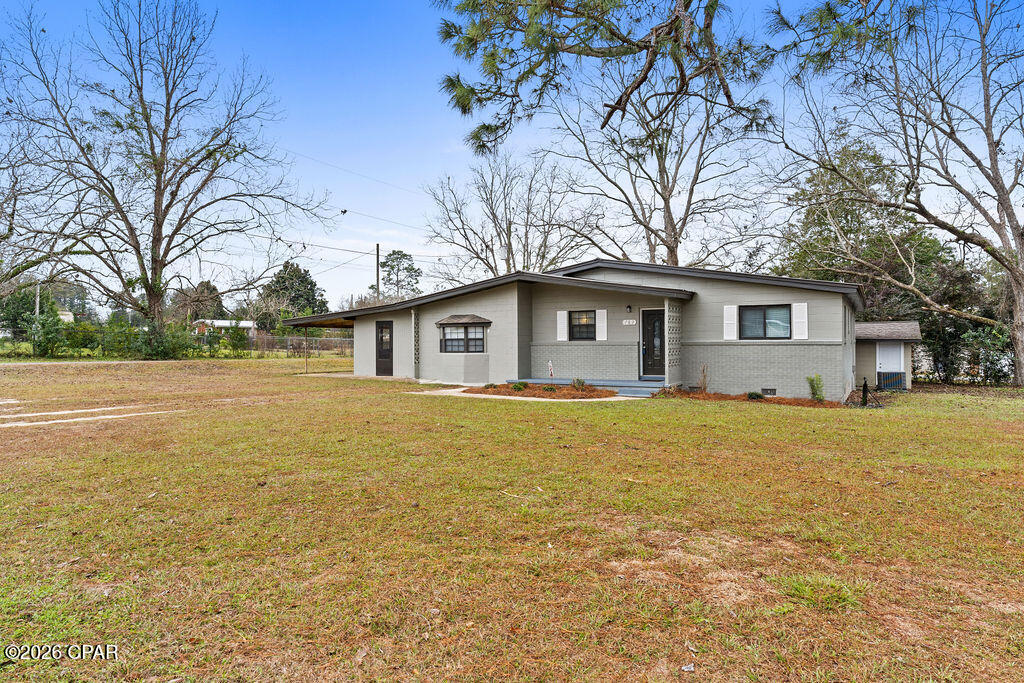 782 Alvin Street Chipley, FL 32428 - Photo 2 of 29