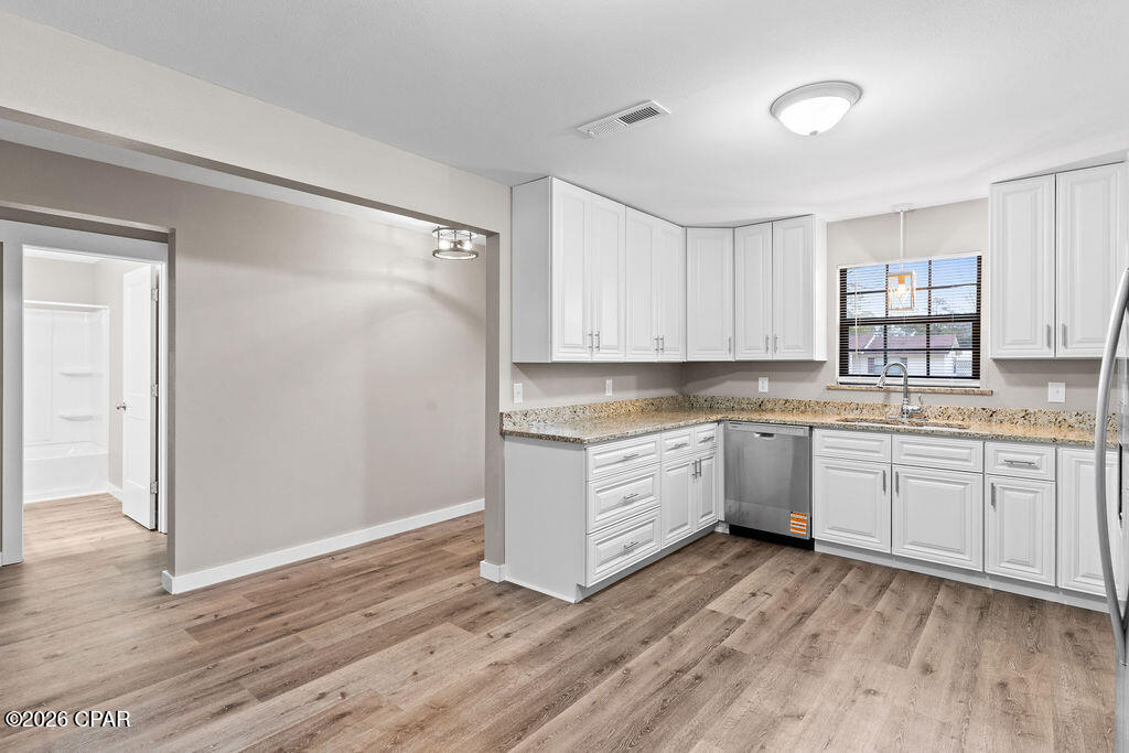 782 Alvin Street Chipley, FL 32428 - Photo 7 of 29