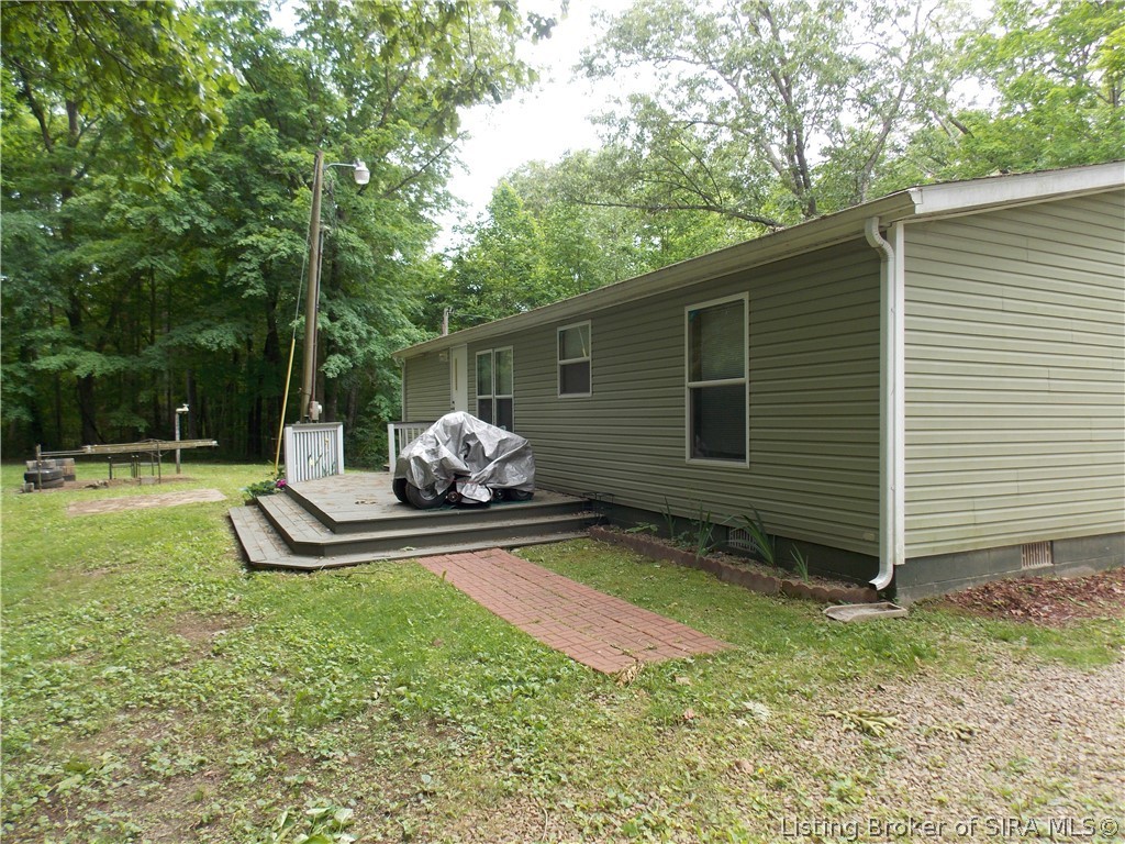 8914 Henryville Otisco Road Otisco, IN 47163 - Photo 3 of 20 Gallery Image 3