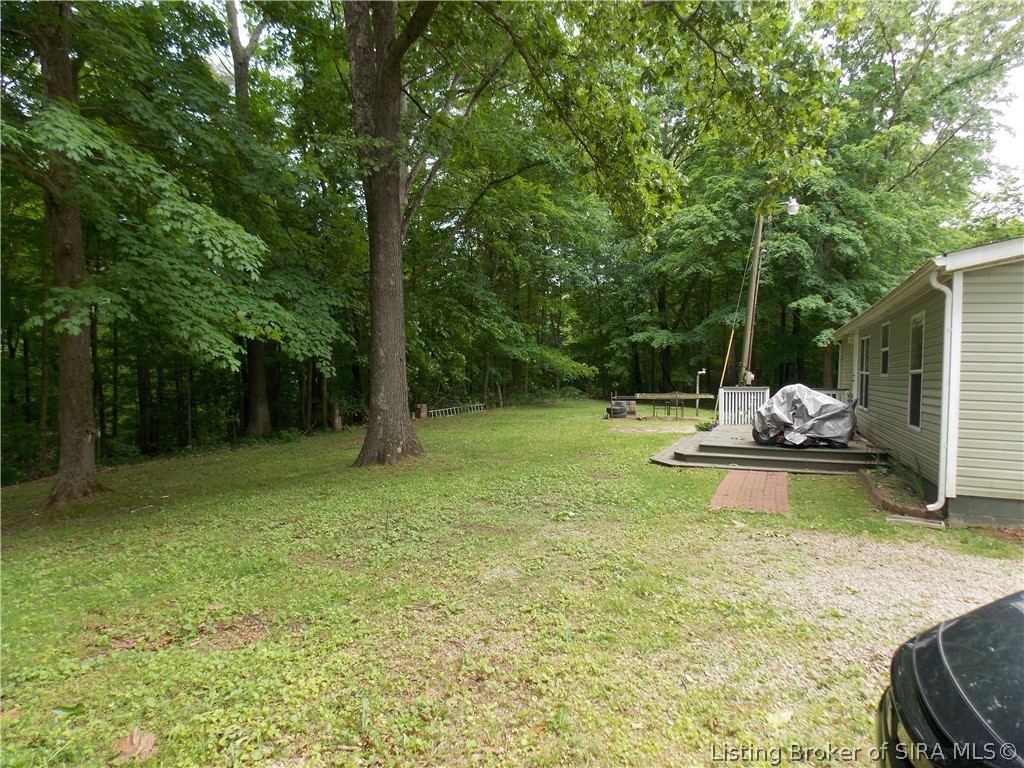 8914 Henryville Otisco Road Otisco, IN 47163 - Photo 4 of 20 Gallery Image 4