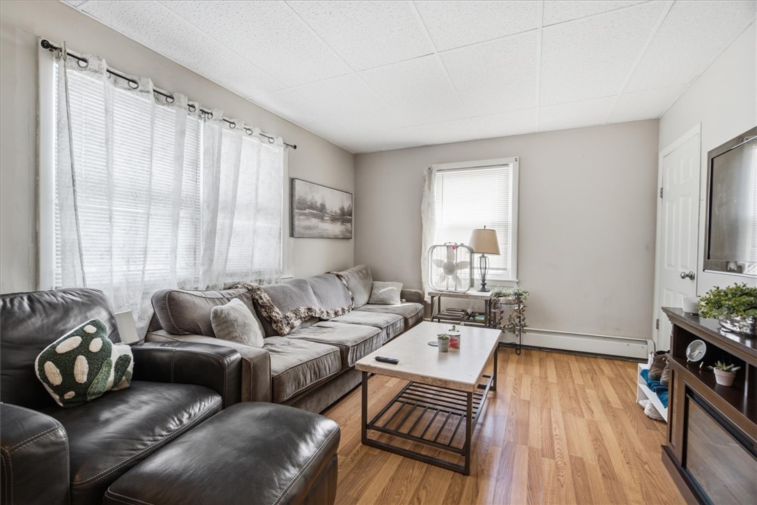 44 Warwick Road Pawtucket, RI 02861 - Photo 22 of 50