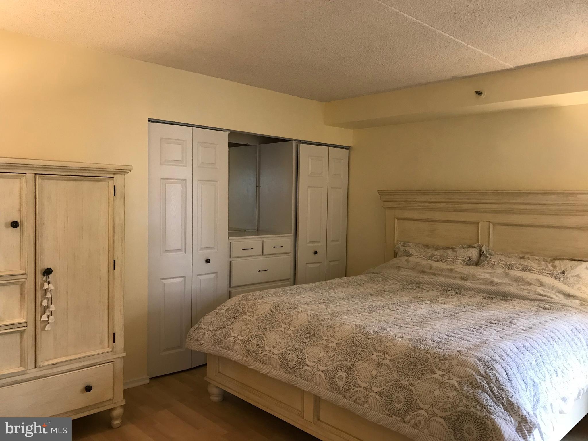 5911 Edsall Road, Unit 407 Alexandria, VA 22304 - Photo 6 of 16