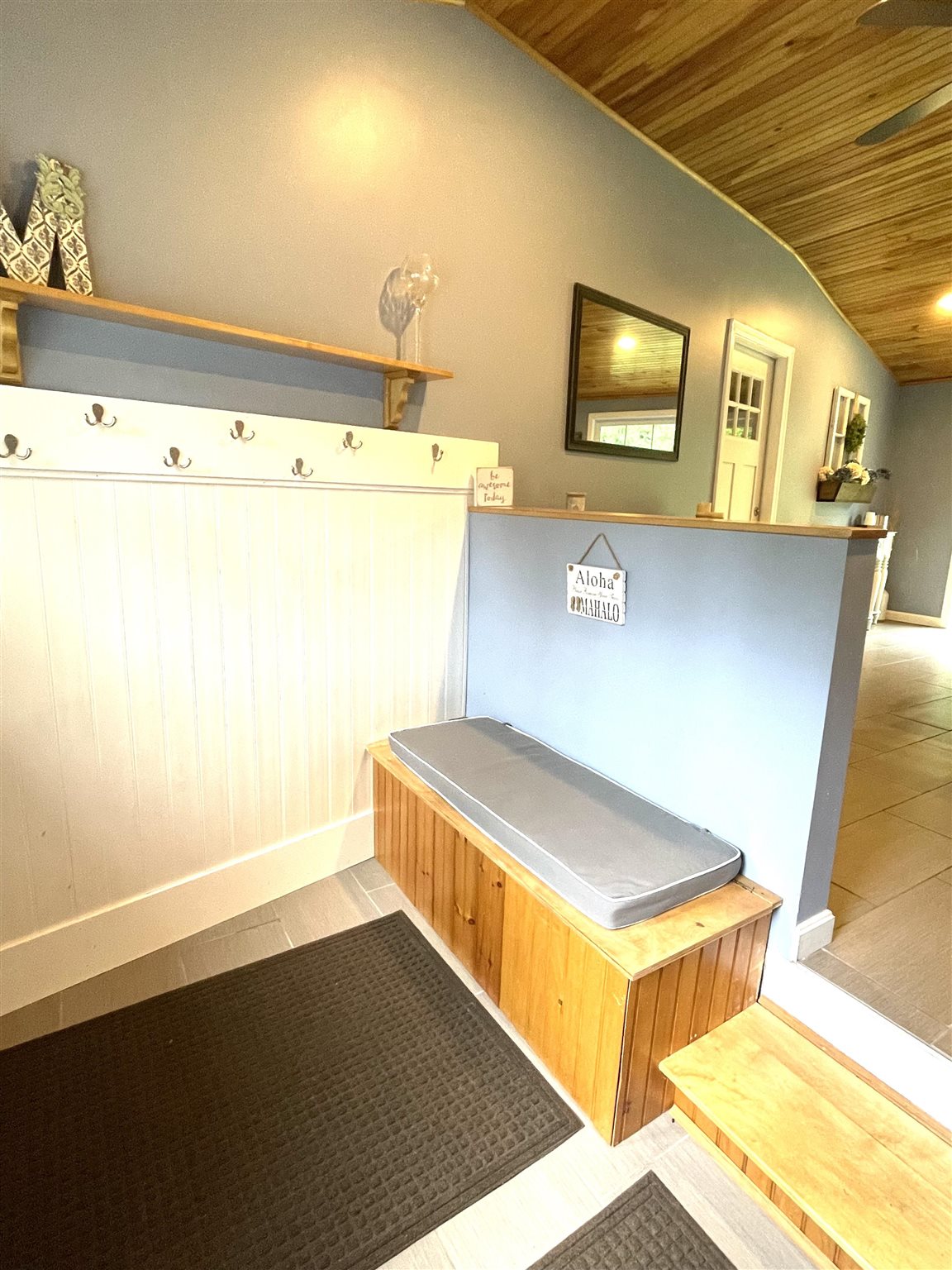 96 Brookdale Road Salem, NH 03079 - Photo 3 of 28