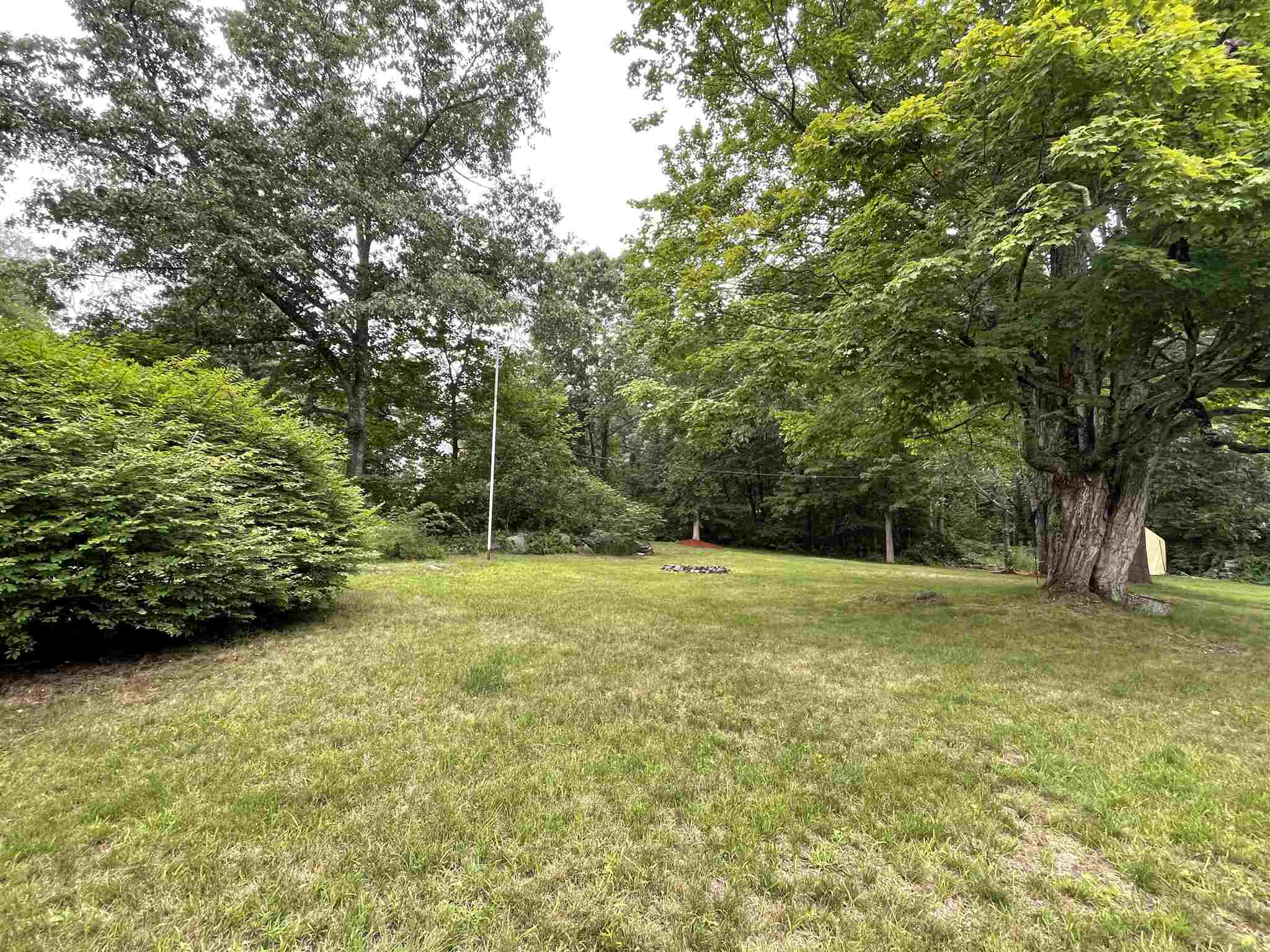 96 Brookdale Road Salem, NH 03079 - Photo 22 of 28