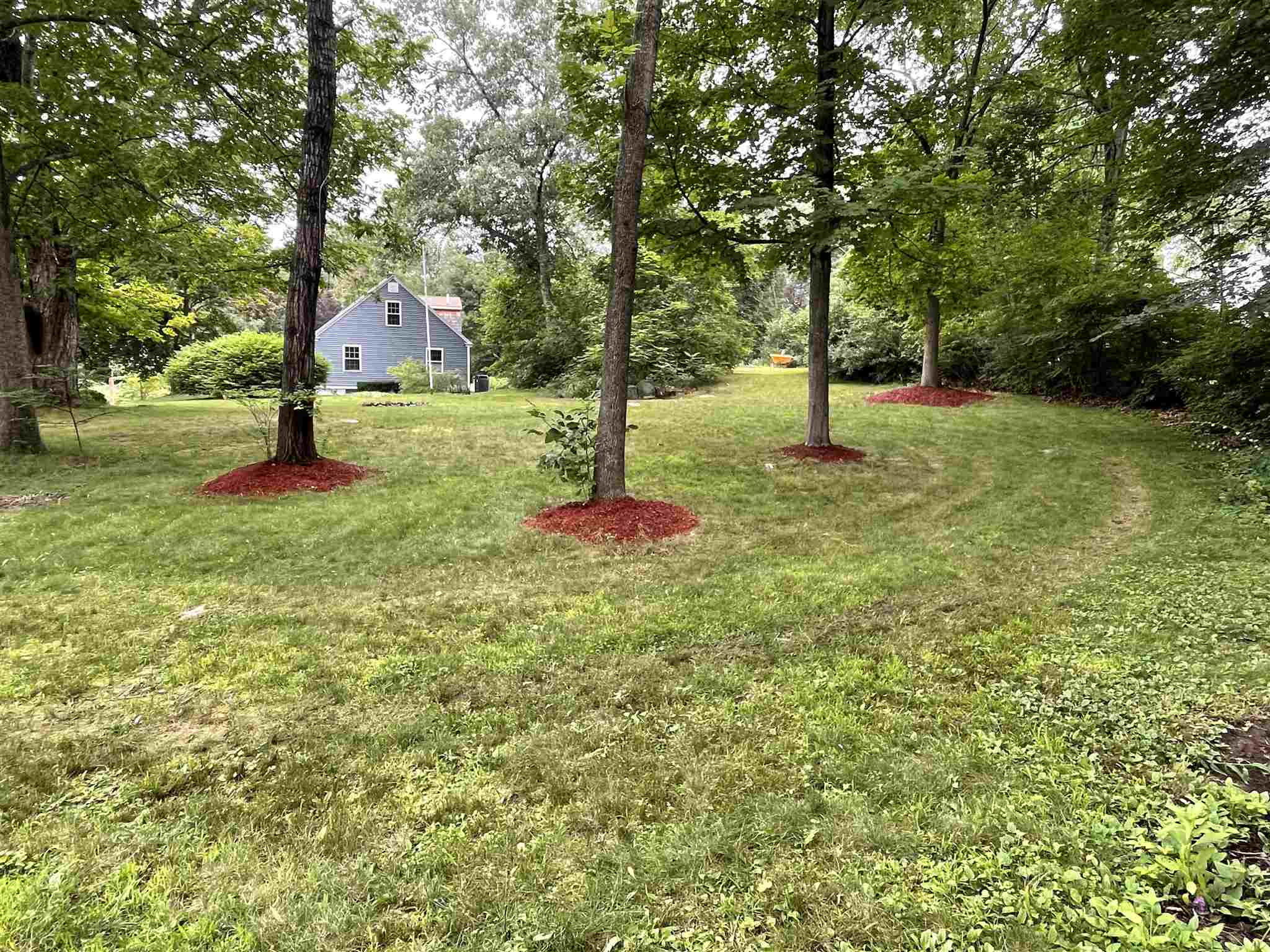 96 Brookdale Road Salem, NH 03079 - Photo 27 of 28