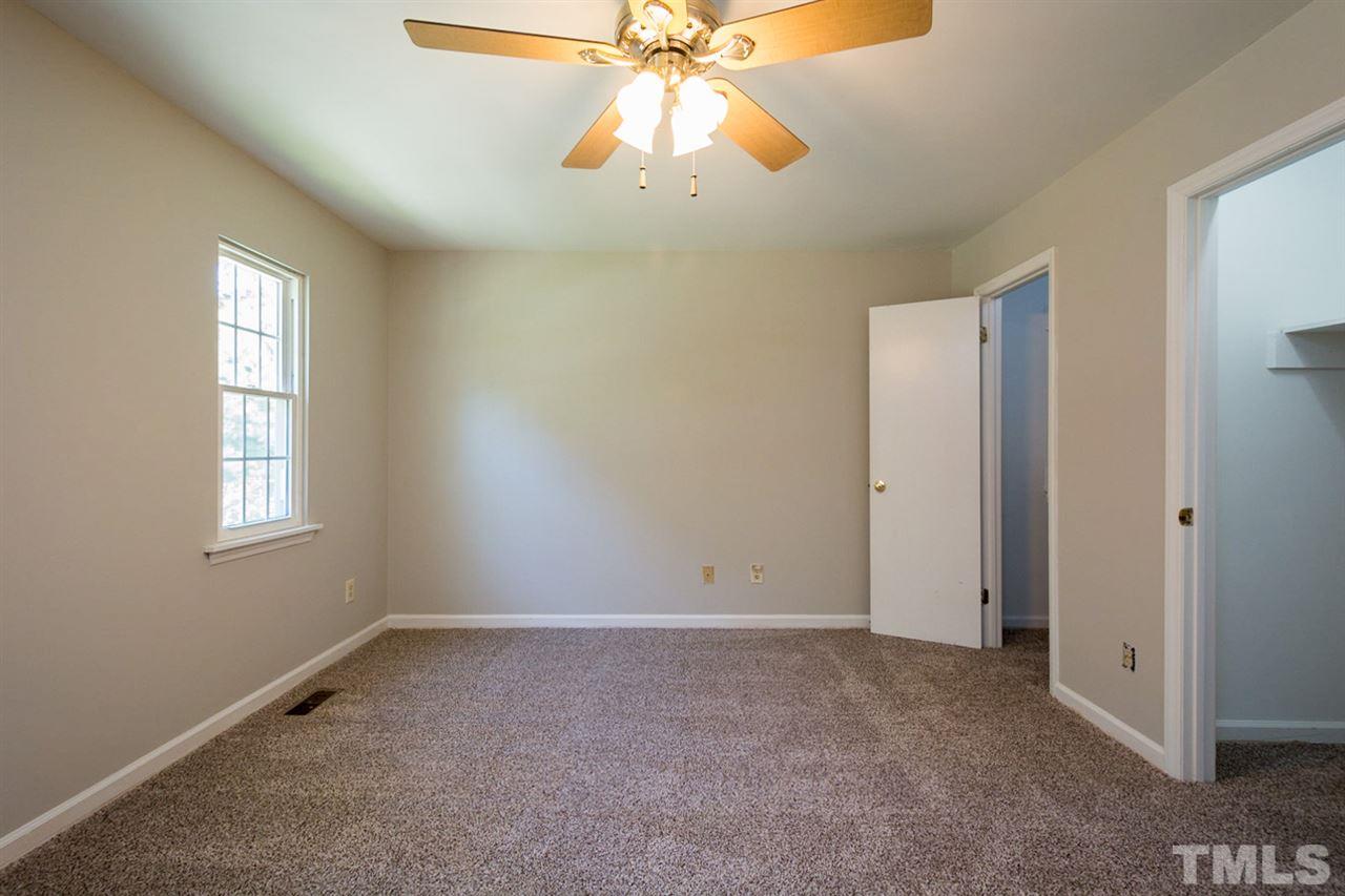 1006 Chalk Level Road Durham, NC 27704 - Photo 9 of 16
