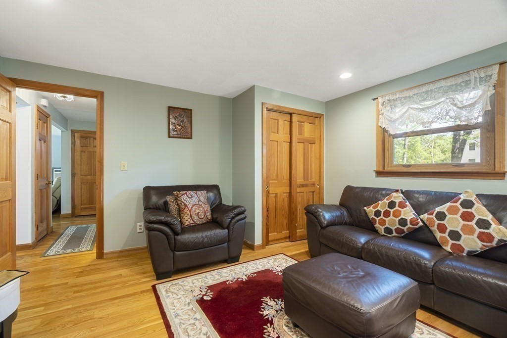 2 Jonathan Road Burlington, MA 01803 - Photo 13 of 41 Gallery Image 13