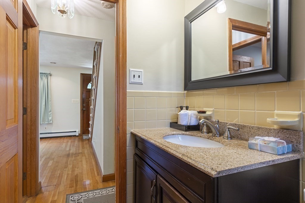 2 Jonathan Road Burlington, MA 01803 - Photo 15 of 41 Gallery Image 15