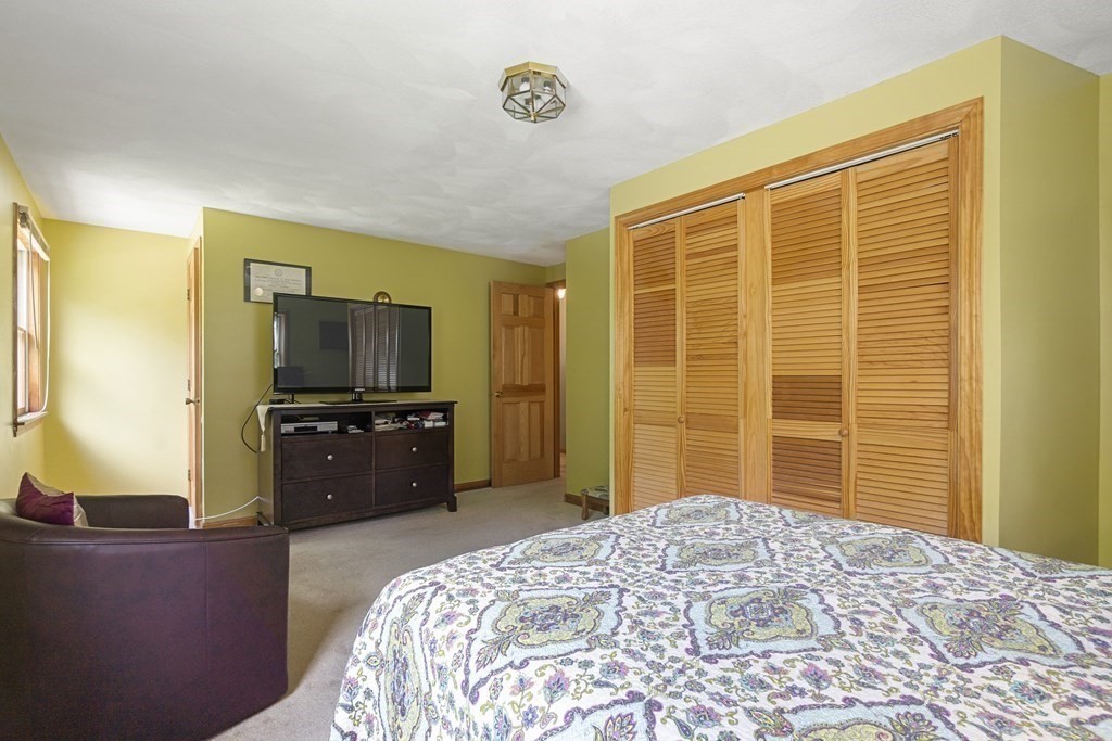2 Jonathan Road Burlington, MA 01803 - Photo 19 of 41 Gallery Image 19