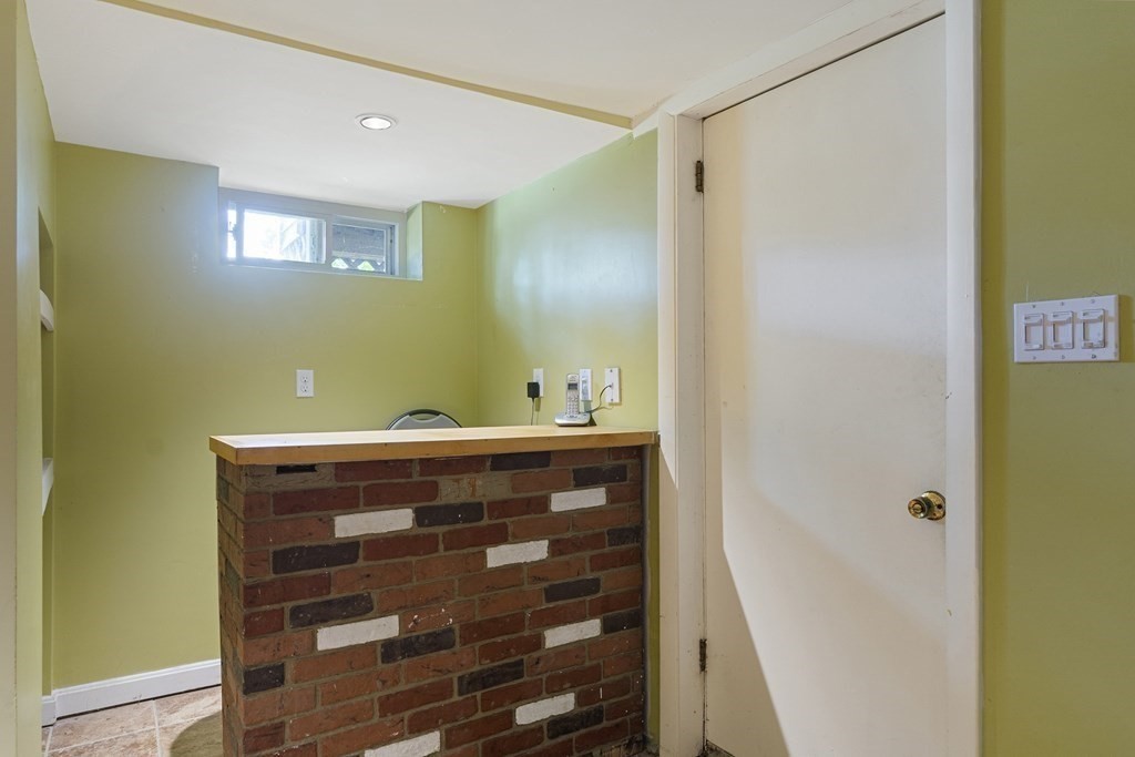 2 Jonathan Road Burlington, MA 01803 - Photo 31 of 41 Gallery Image 31