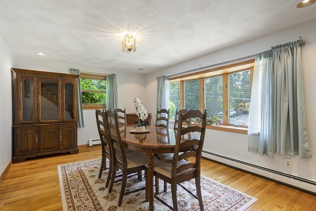 2 Jonathan Road Burlington, MA 01803 - Photo 5 of 41 Gallery Image 5
