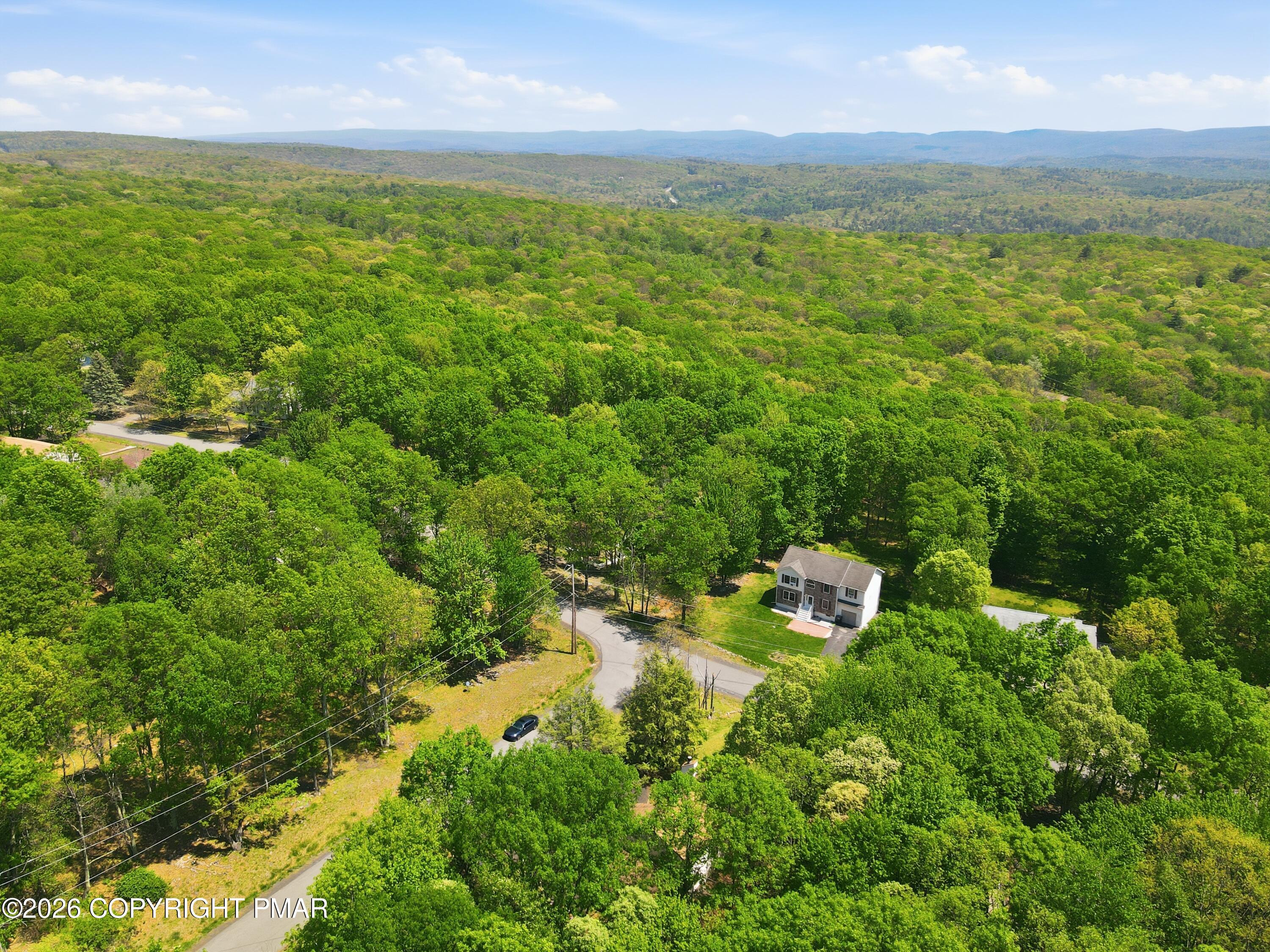 107 Morris Place Bushkill, PA 18324 - Photo 49 of 52 Aerial View