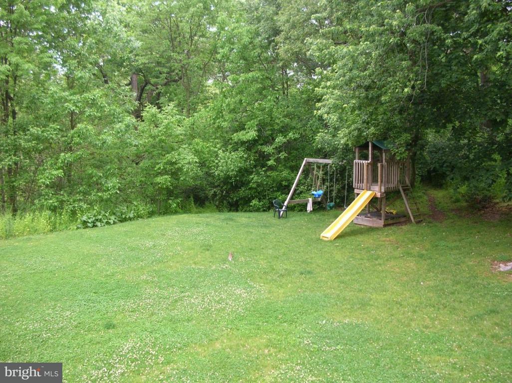 400 Lefever Road Mount Joy, PA 17552 - Photo 8 of 8