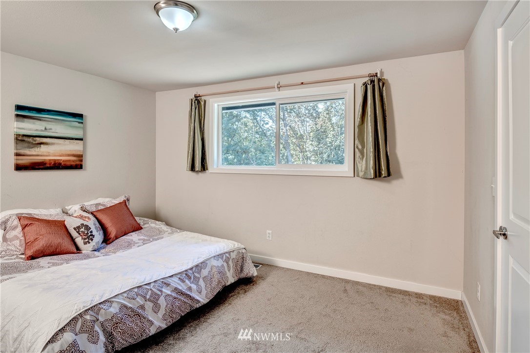 22204 7th Place West Bothell, WA 98021 - Photo 17 of 25
