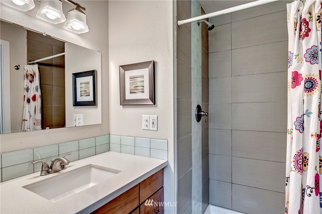 22204 7th Place West Bothell, WA 98021 - Photo 20 of 25