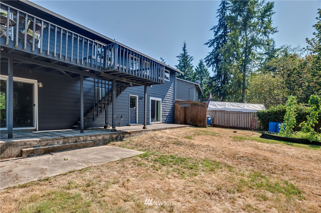 22204 7th Place West Bothell, WA 98021 - Photo 23 of 25