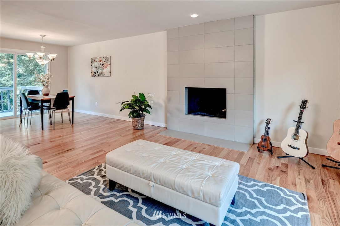 22204 7th Place West Bothell, WA 98021 - Photo 4 of 25