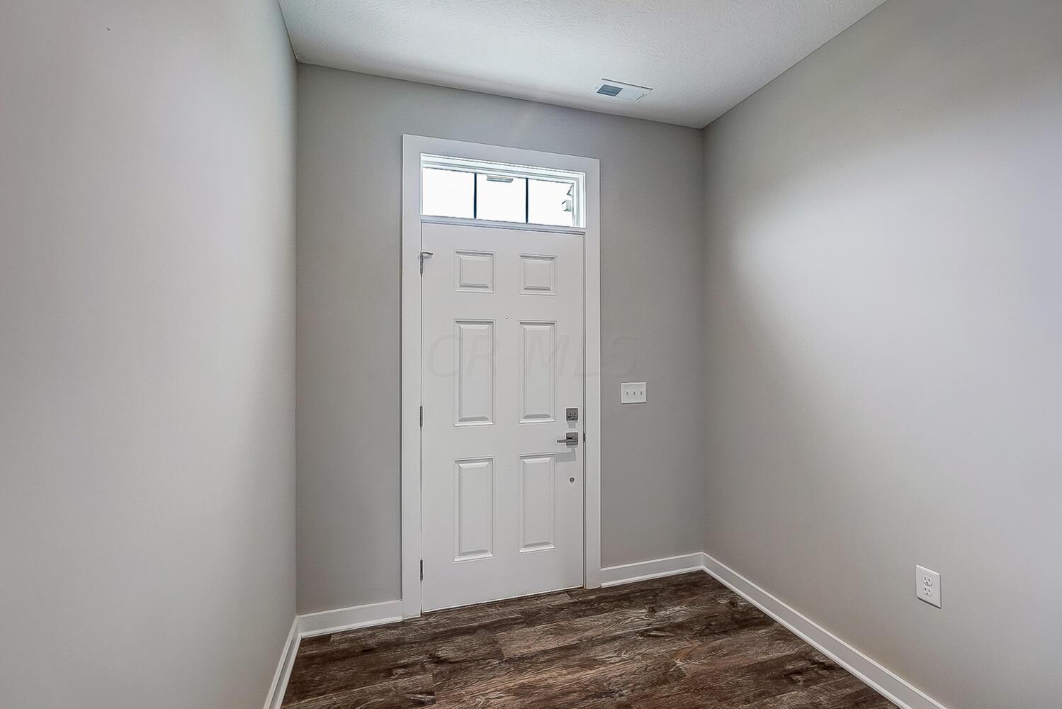 333 Lenell Loop Delaware, OH 43015 - Photo 3 of 31 50040748-005_web