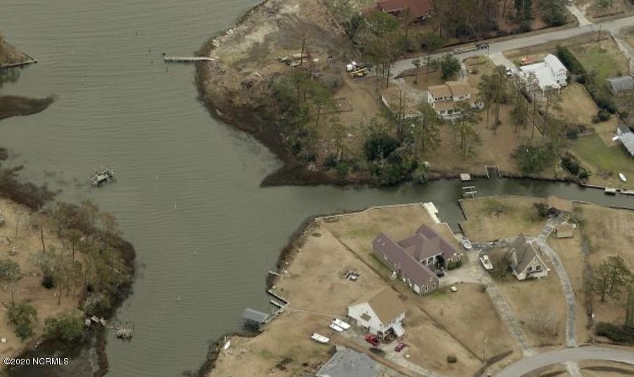 146 Wallace Road Beaufort, NC 28516 - Photo 28 of 30 Looking east