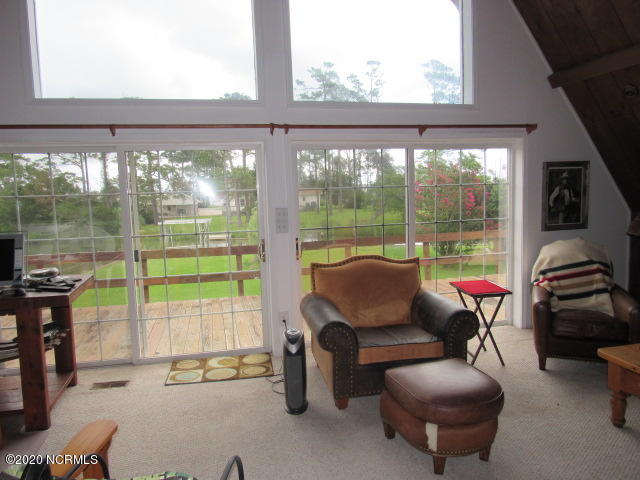 146 Wallace Road Beaufort, NC 28516 - Photo 5 of 30 IMG_1025