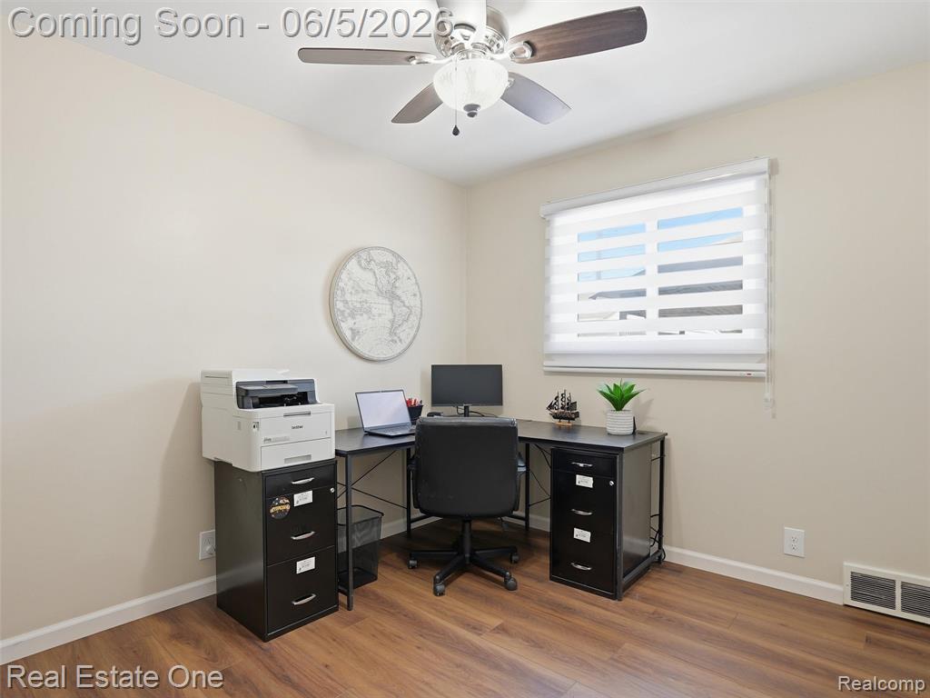 4603 East Thirteen Mile Road Warren, MI 48092 - Photo 20 of 33