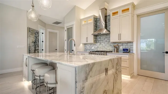 $1,950,000 | 5930 Briarwood Avenue, Sarasota, FL 34231