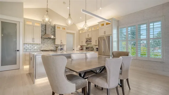 $1,950,000 | 5930 Briarwood Avenue, Sarasota, FL 34231