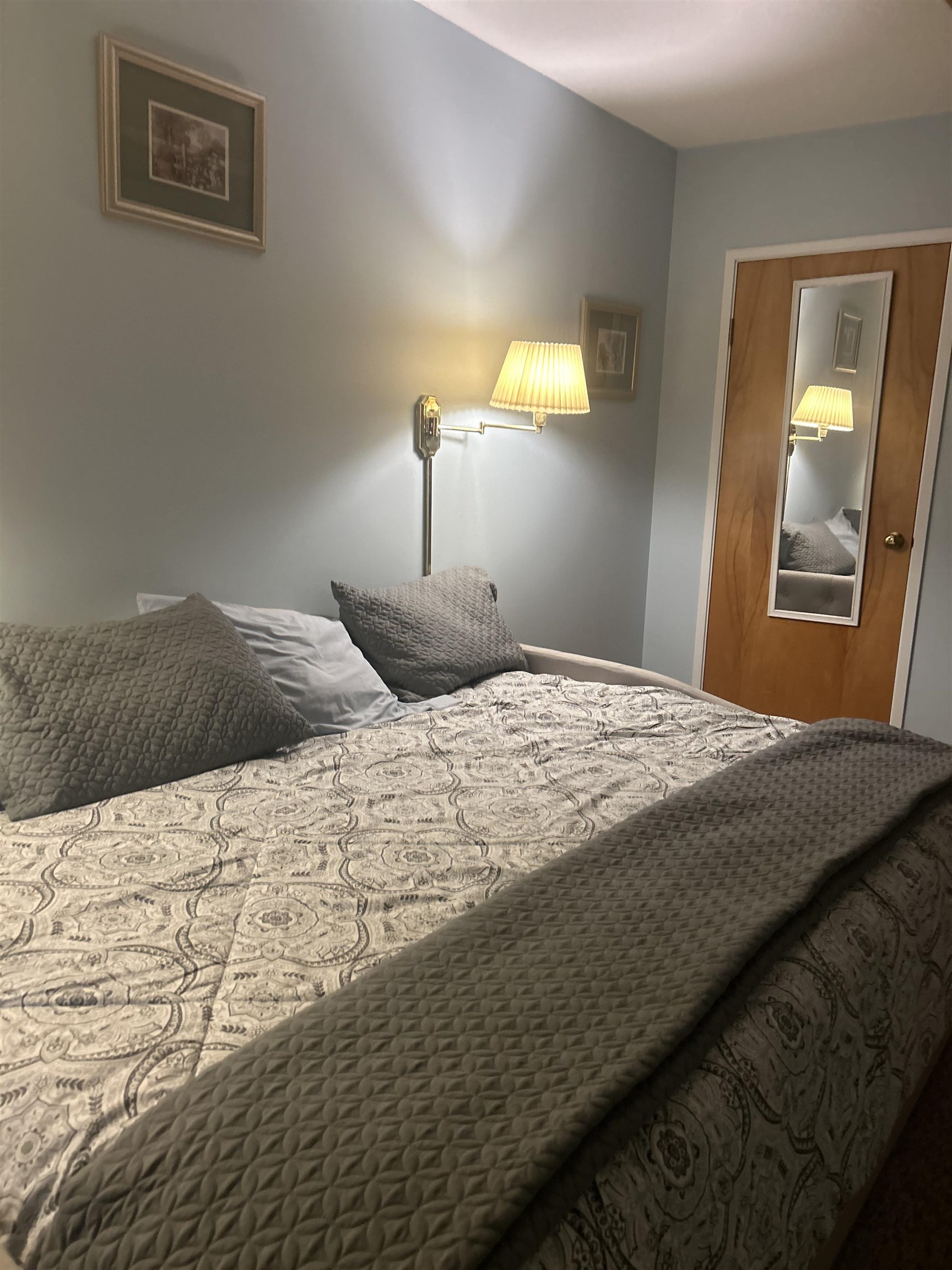 145 Main Street, Unit 216 Ludlow, VT 05149 - Photo 3 of 15