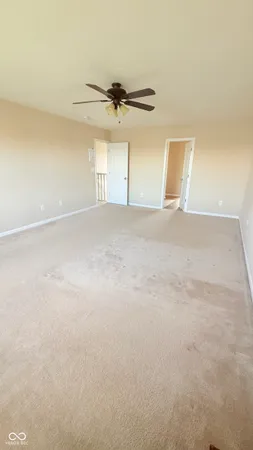 $2,300 | 4674 West Chert Drive, New Palestine, IN 46163