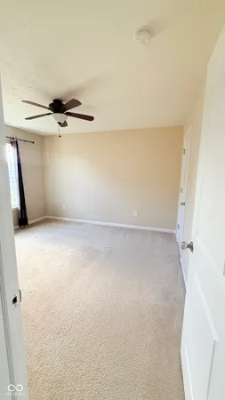 $2,300 | 4674 West Chert Drive, New Palestine, IN 46163