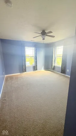 $2,300 | 4674 West Chert Drive, New Palestine, IN 46163