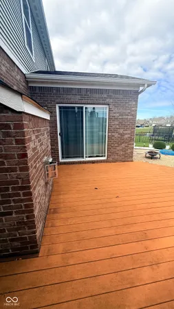 $2,300 | 4674 West Chert Drive, New Palestine, IN 46163