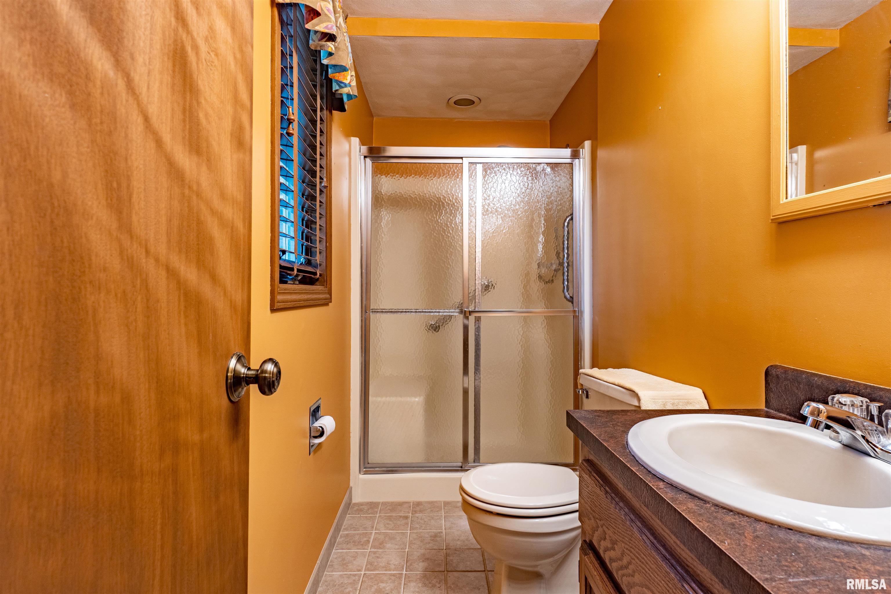 1408 Highview Road East Peoria, IL 61611 - Photo 15 of 27 Gallery Image 15