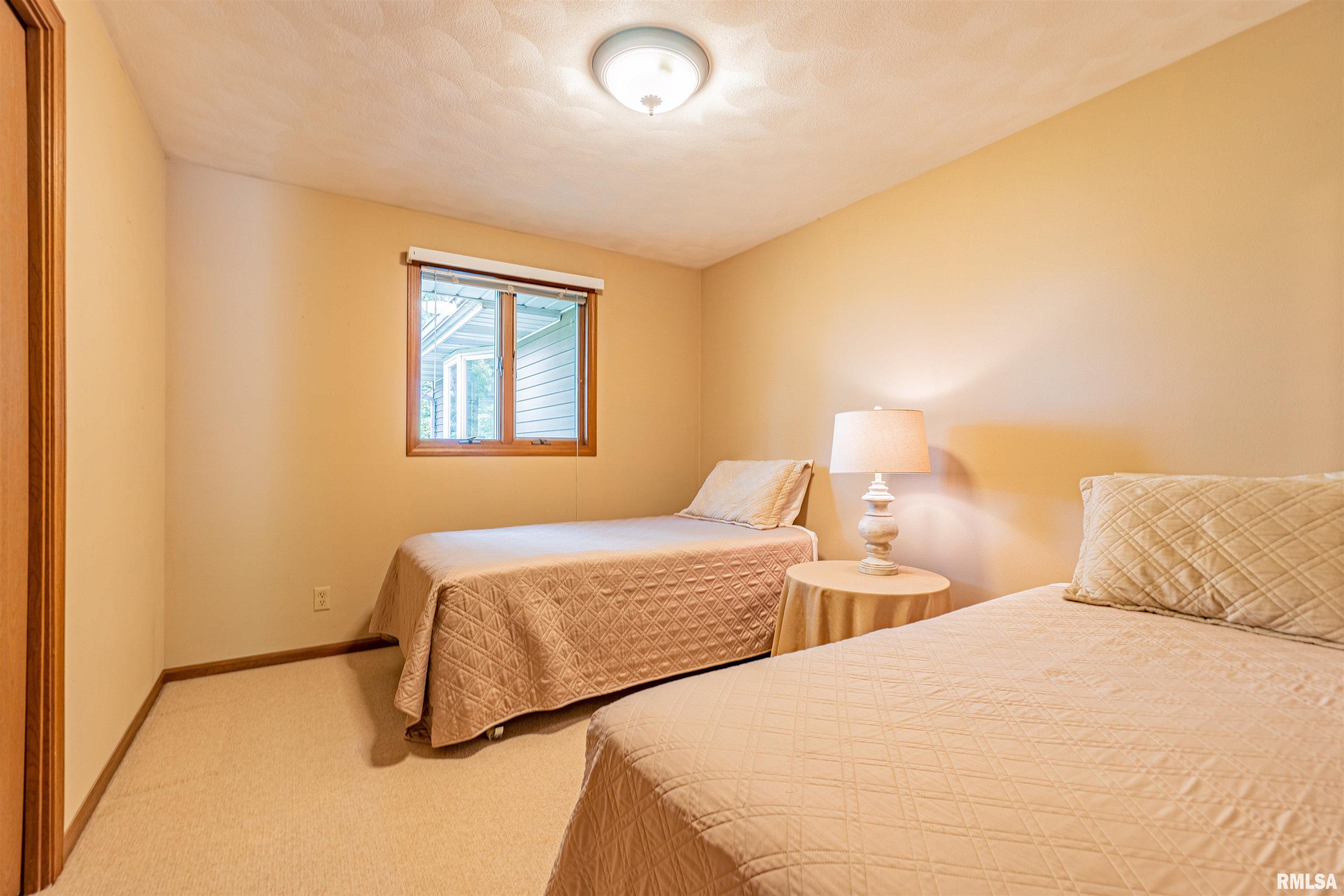 1408 Highview Road East Peoria, IL 61611 - Photo 19 of 27 Gallery Image 19