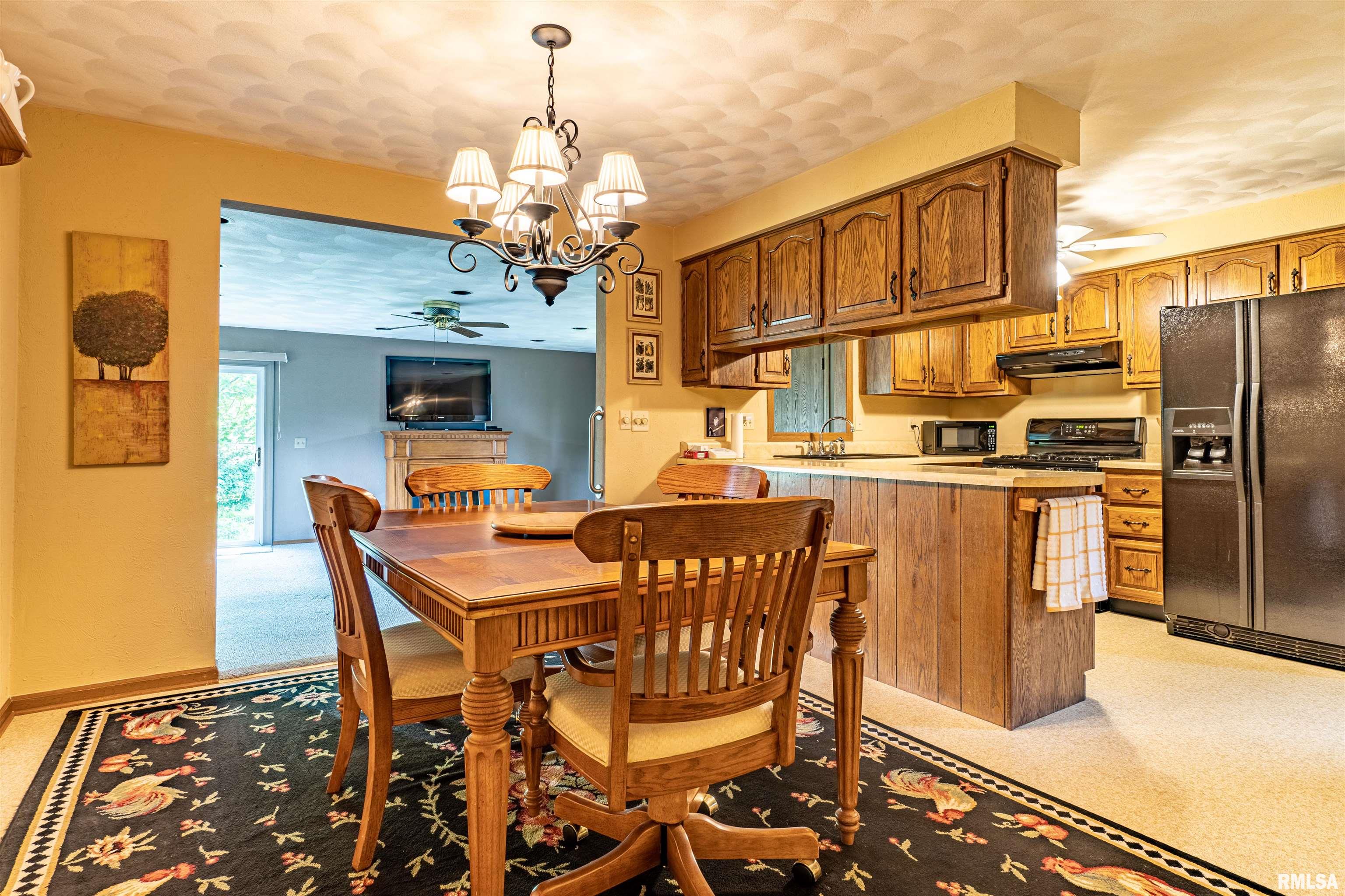 1408 Highview Road East Peoria, IL 61611 - Photo 10 of 27 Gallery Image 10