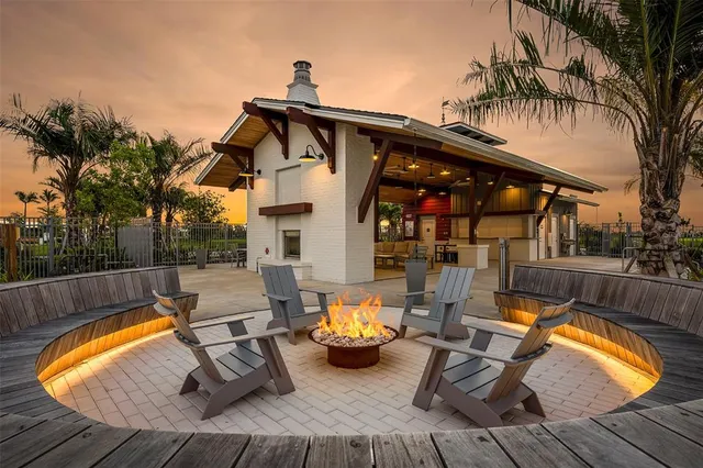 $429,000 | 17375 Moonflower Drive, Unit 201, Venice, FL 34293