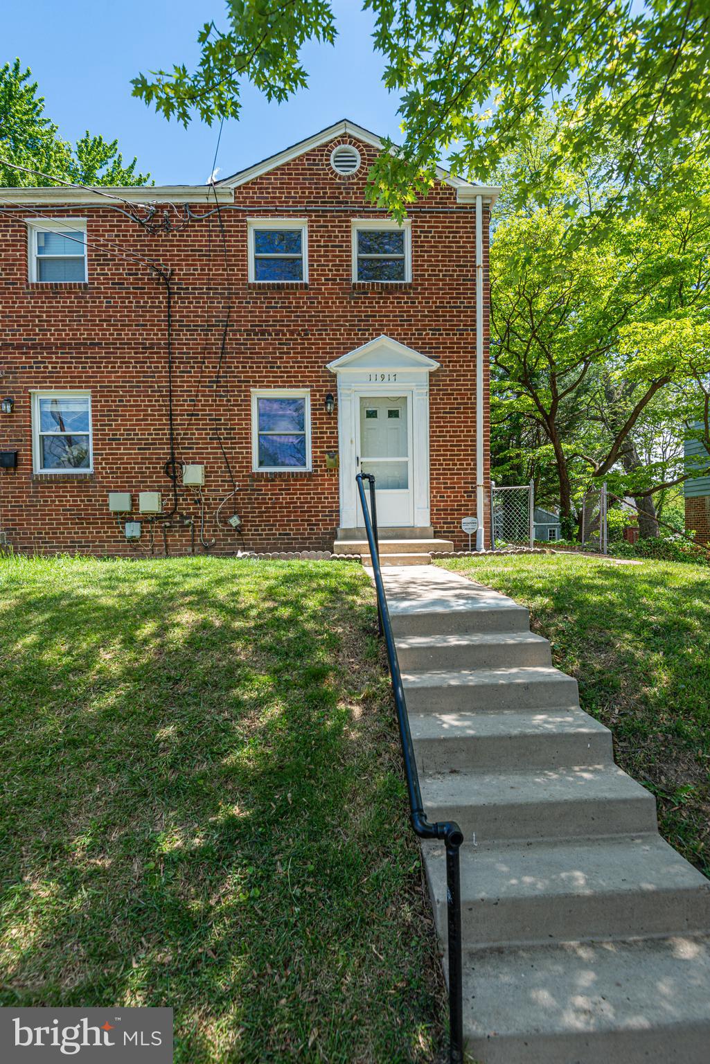11917 Centerhill Street Silver Spring, MD 20902 - Photo 2 of 29 Gallery Image 2