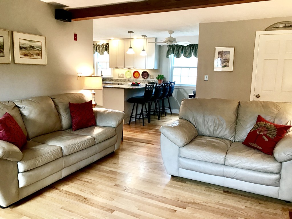 176 Debora Road North Attleboro, MA 02760 - Photo 8 of 25 Gallery Image 8