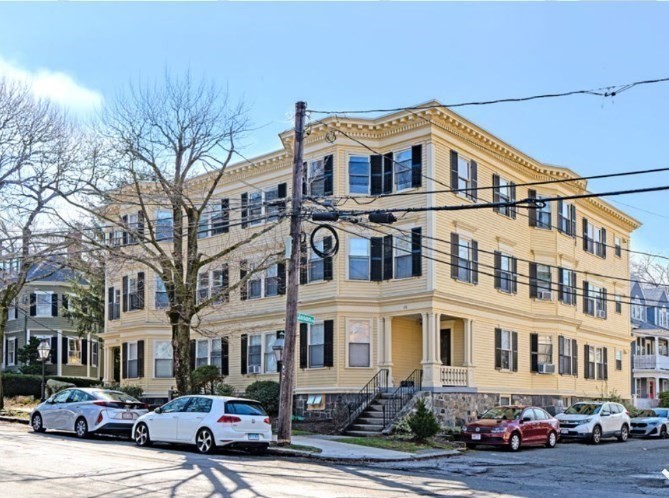15 Jason Street Arlington, MA 02476 - Photo 3 of 12