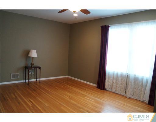 61 Buck Road East Brunswick, NJ 08816 - Photo 15 of 22 Gallery Image 15