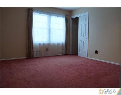 61 Buck Road East Brunswick, NJ 08816 - Photo 17 of 22 Gallery Image 17