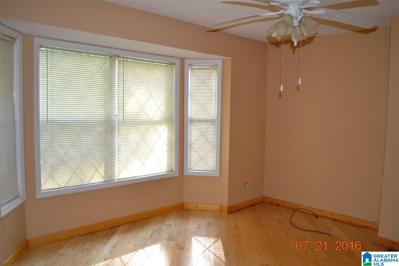 1364 Mountain Lake Road Warrior, AL 35180 - Photo 3 of 10