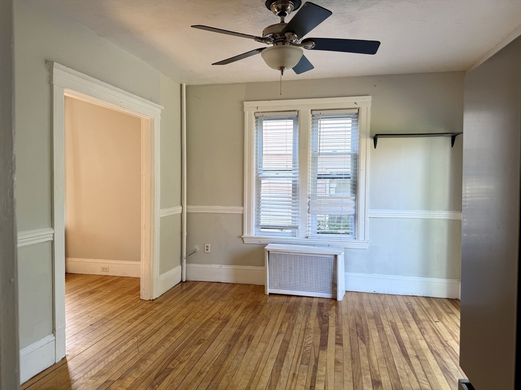 31 Stoneland Road Worcester, MA 01603 - Photo 7 of 33