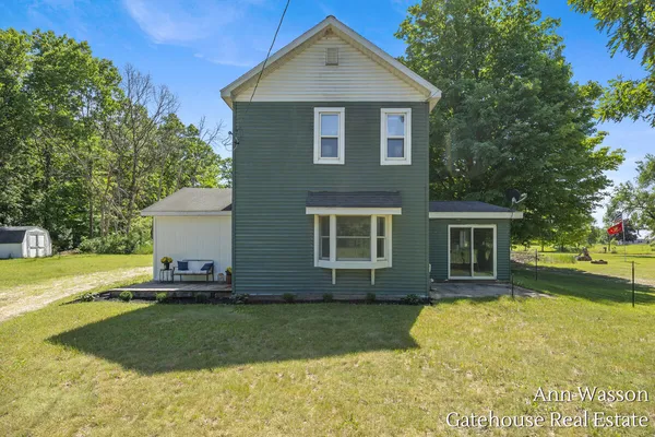 $250,000 | 2737 Dane Street, Gowen, MI 49326