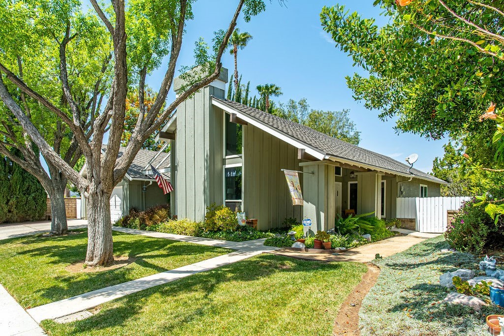 23957 Sarda Road Valencia, CA 91355 - Photo 1 of 1 Gallery Image 1